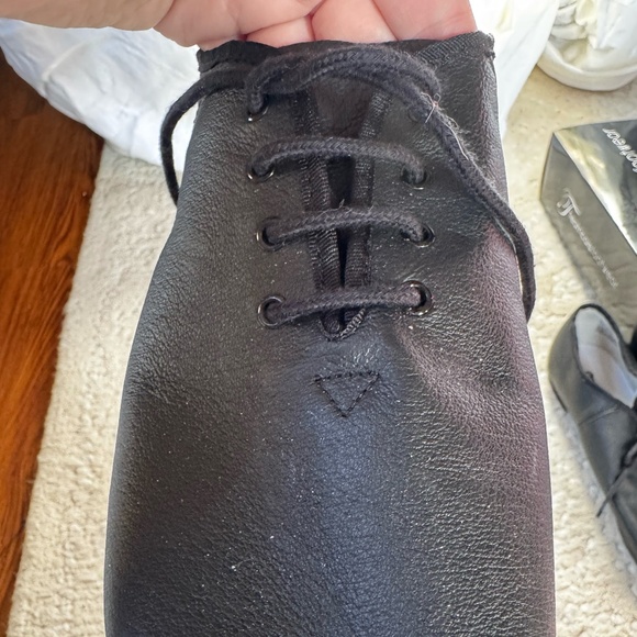 Theatricals Footwear Adult GUC Lace Up Jazz Shoes Size 11, Black - Picture 5 of 12